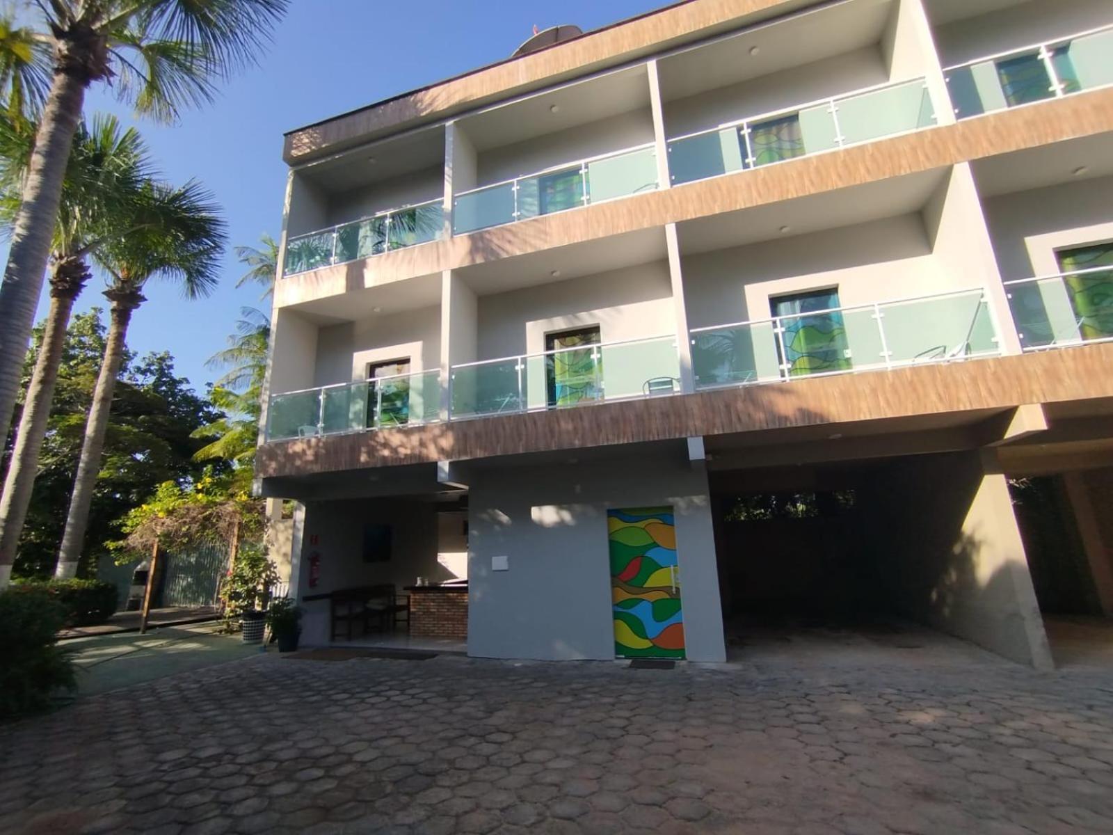 Lodge Marcone Lima -